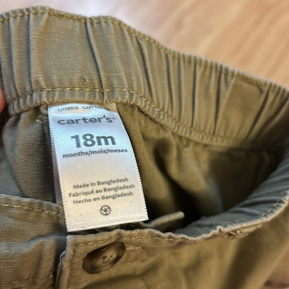 Carters 18 month pants - Picture 2 of 2